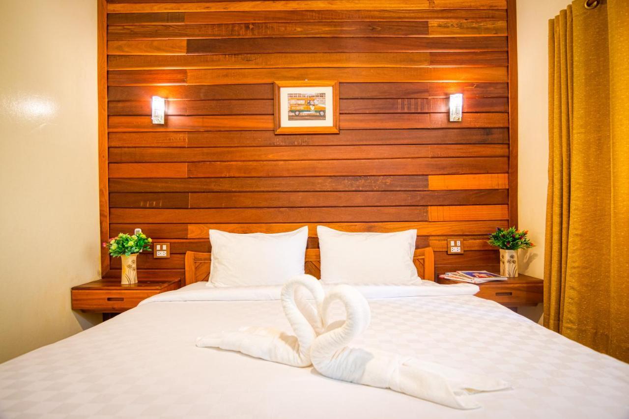 Nonnee Lampang Hotel ภายนอก รูปภาพ