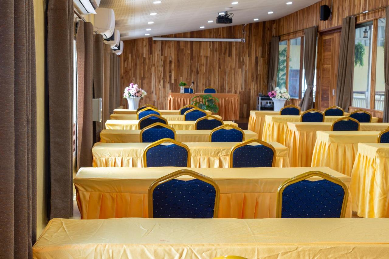 Nonnee Lampang Hotel ภายนอก รูปภาพ