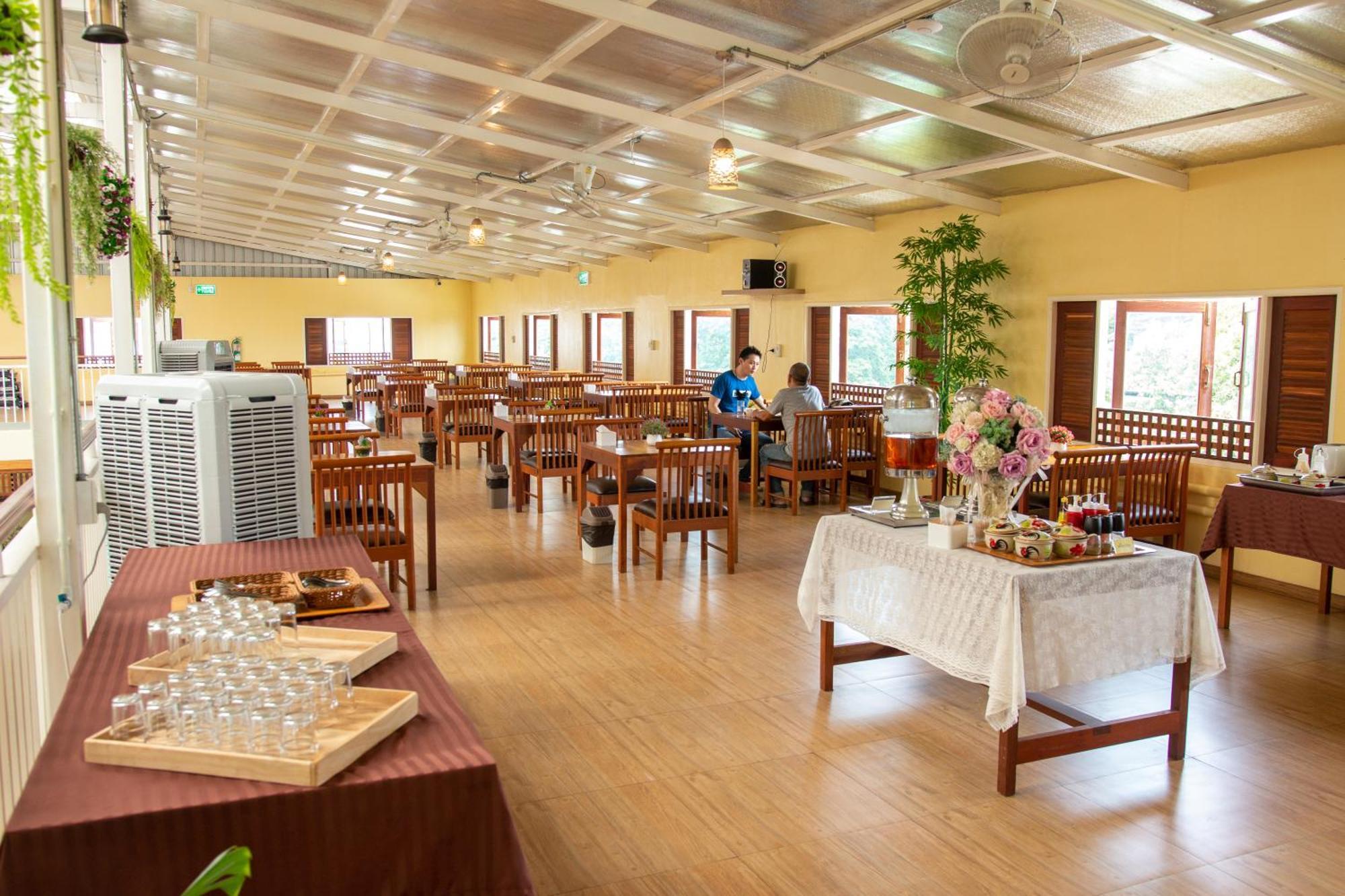 Nonnee Lampang Hotel ภายนอก รูปภาพ